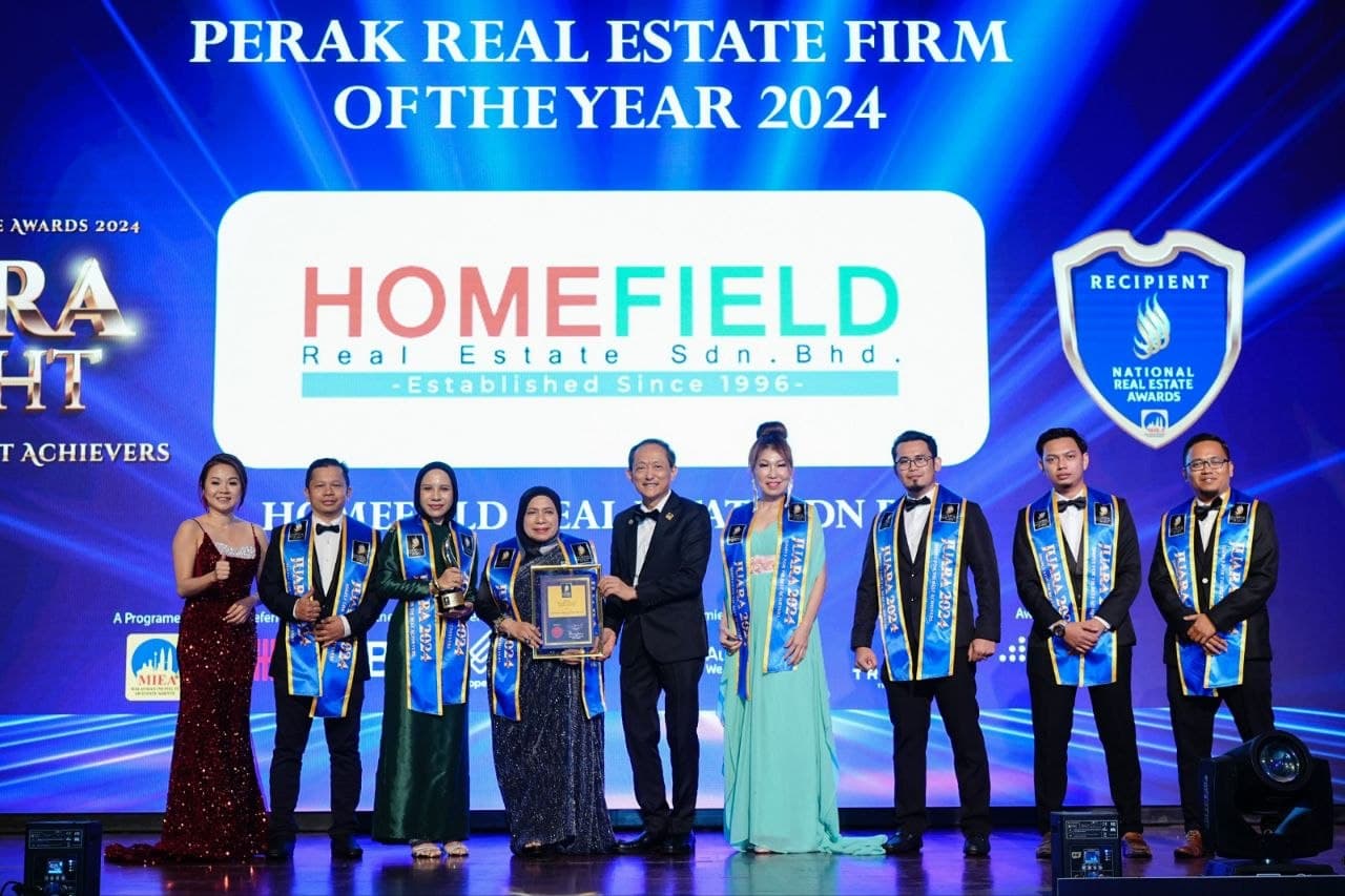Homefield Real Estate Sdn. Bhd. menerima pengiktirafan Perak Real Estate Firm of the Year 2024 di National Real Estate Awards.